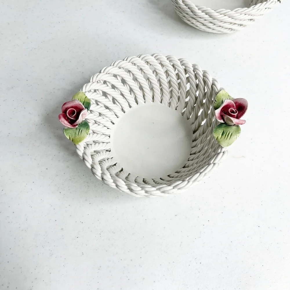 Made in Italy Italian 2 small porcelain woven baskets with flowers atop baskets
